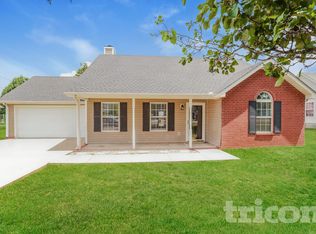 2121 Montgomery Ln, La Vergne, TN 37086