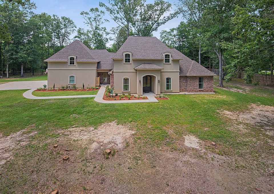 1st image of 8518 Beechwood Dr