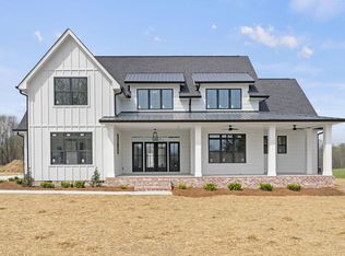 195 Trivett Dr, Portland, TN 37148