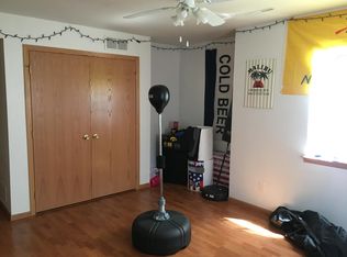 943 E Market St, Iowa City, IA 52245