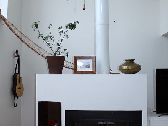 2nd image of 184 W Canton St #Penthouse 7