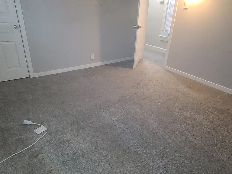 2nd bedroom - larger than 1st bedroom