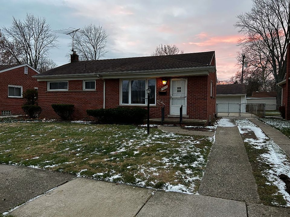 1st image of 8949 Brentwood St