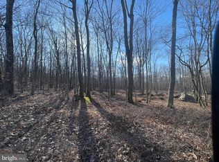 271 Camelback Ln, Zion Grove, PA 17985