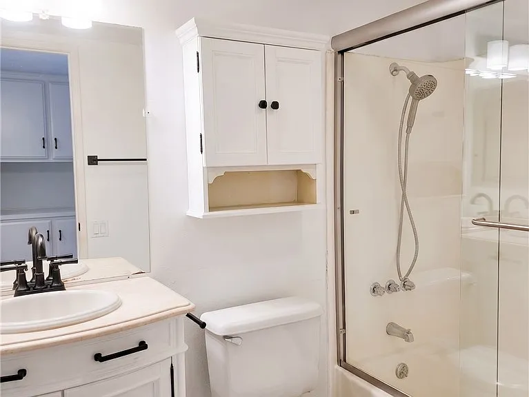 6121 Shoup Ave #10 — Photo 11