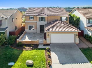 13025 Mesa Verde Way, Sylmar, CA 91342