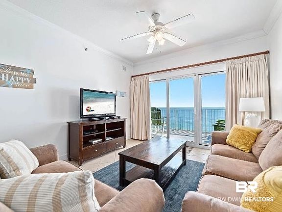 3rd image of 401 E Beach Blvd Unit 1305