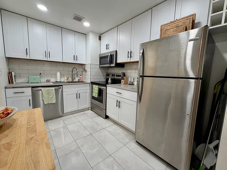 1111 River Rd #F1 — Photo 9