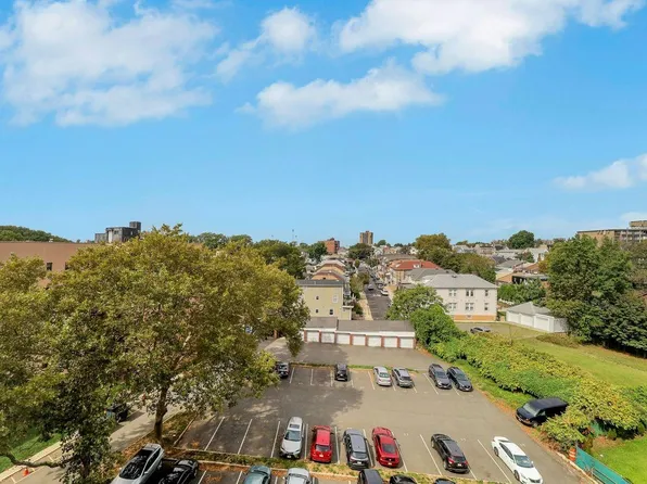 9019 Wall Street image 17 of 17