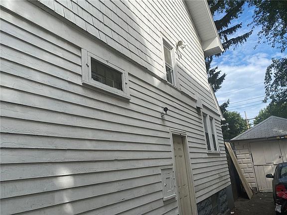 3rd image of 58 Cleon St
