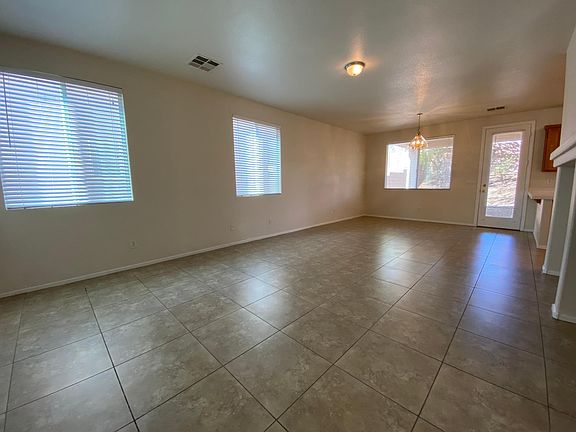 5th image of 5841 Purple Haze St