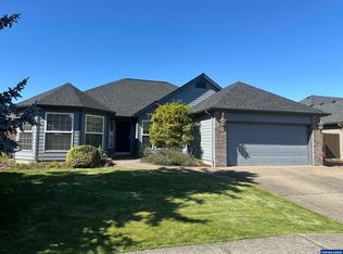 823 Sandpine Loop NE, Salem, OR 97303