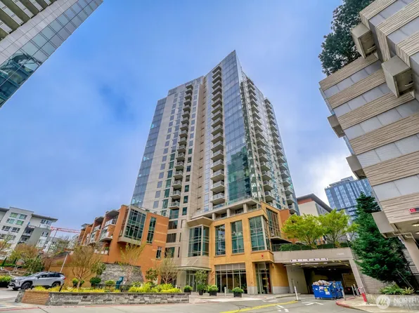 10650 NE 9th Place #GS526, Bellevue, WA 98004