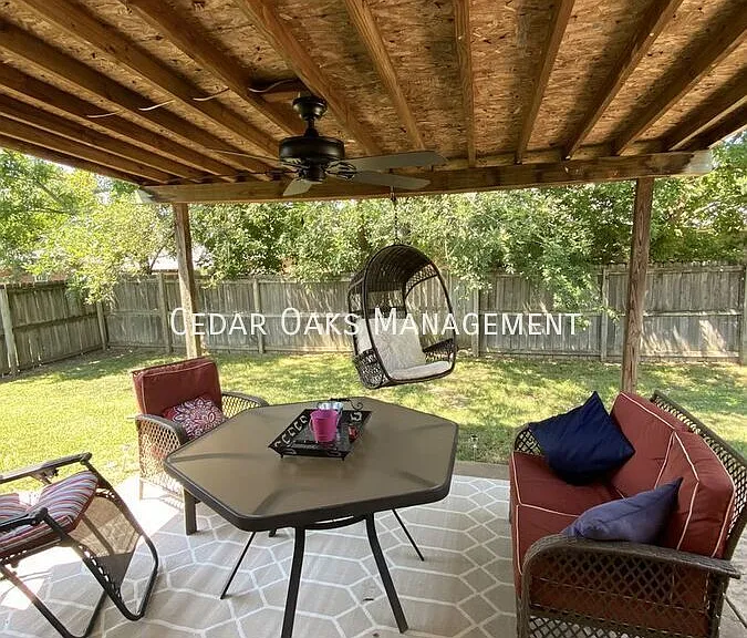 1139 S Camellia Ln — Photo 2