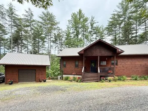 215 Vineyard Creek Way, Murphy, NC 28906