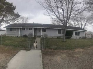 2838 Vicky Ln, Minden, NV 89423