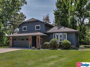 2626 S 166th Cir, Omaha, NE 68130