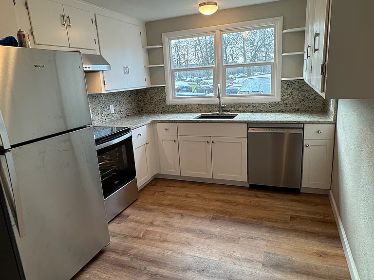 125 NW 14th St #1 — Photo 2
