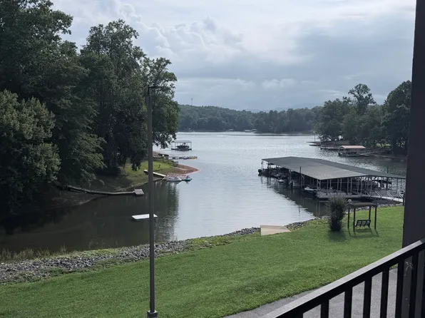 2143 Ridgecrest Cir Unit 4, Hiawassee, GA 30546