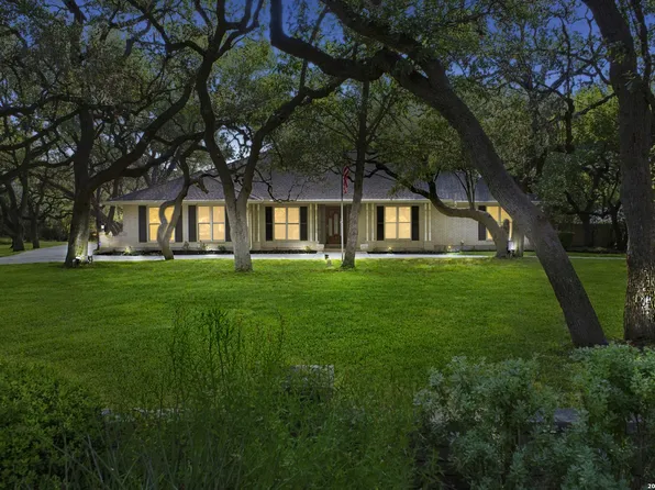 106 Bikeway Ln, Shavano Park, TX 78231