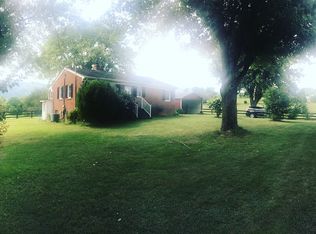 245 Riverview Ln, Hood, VA 22723