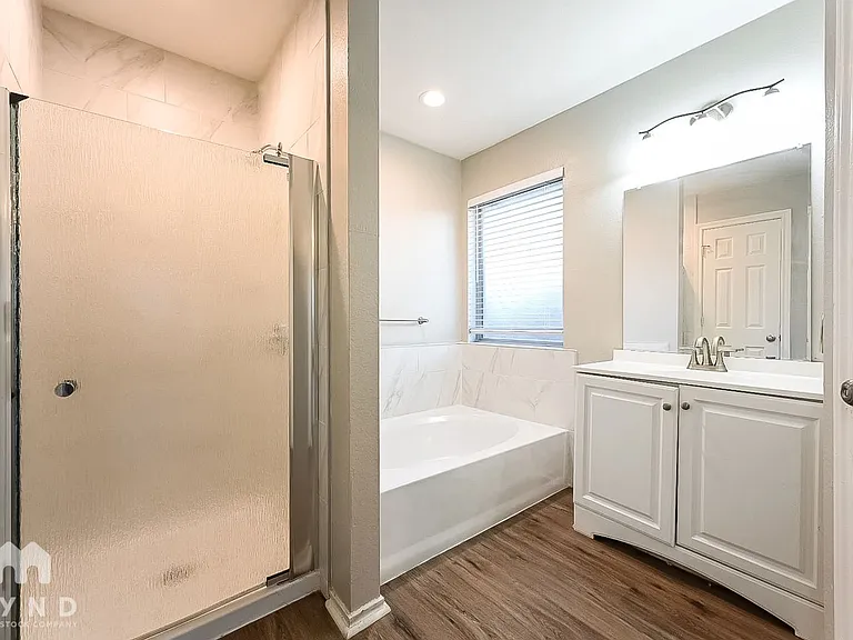 2526 Sunset Dr — Photo 10
