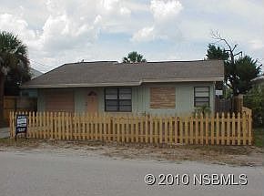 1st image of 700 Oakwood Ave