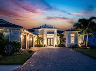 17749 Lucaya Dr, Bradenton, FL 34202