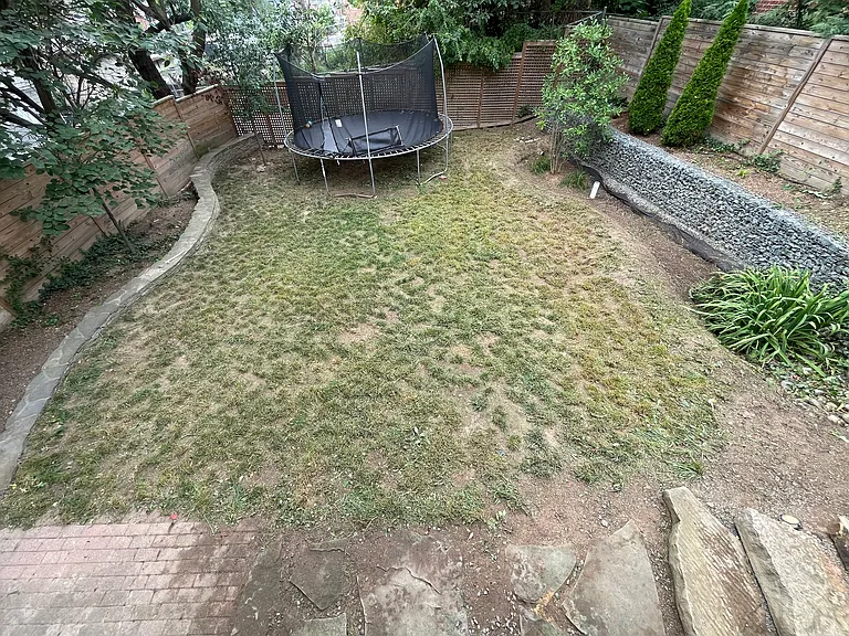 849 Berkshire Dr — Photo 22