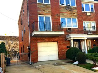 1113 154th St, Whitestone, NY 11357