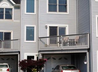 6 Vista Shores Dr, Union Beach, NJ 07735