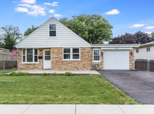 444 S Adeline Ave, Addison, IL 60101