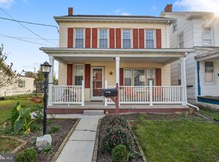 6 Linden Ave, Hanover, PA 17331