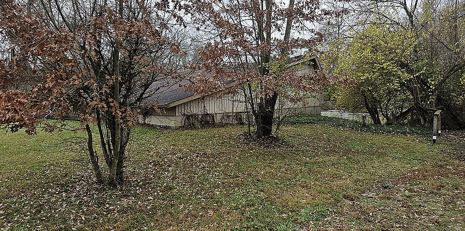 1st image of 5561 Templin Rd