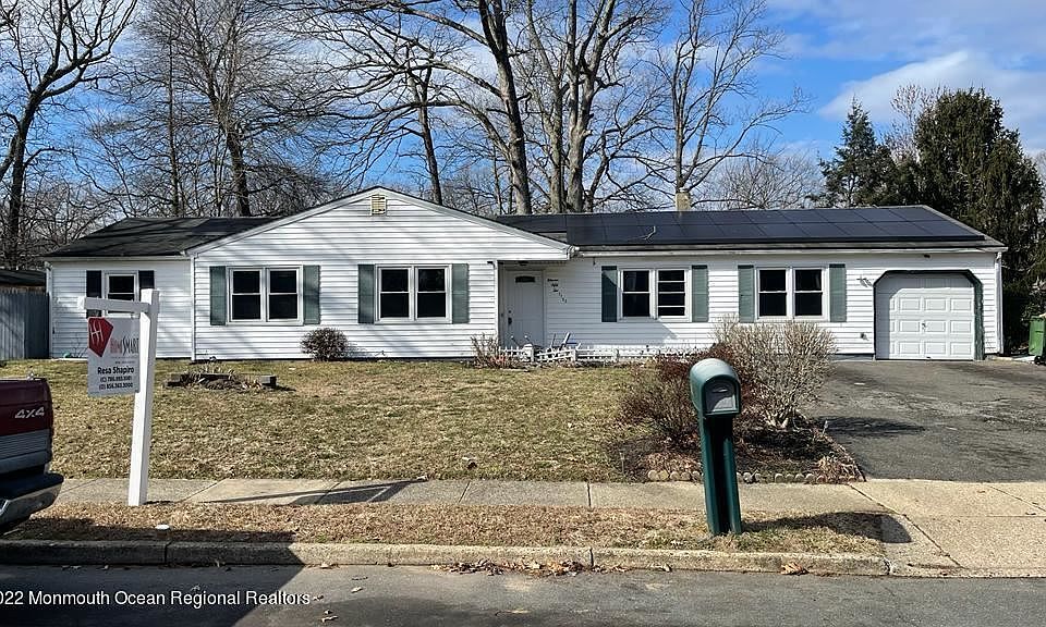 1st image of 1152 Manor Dr