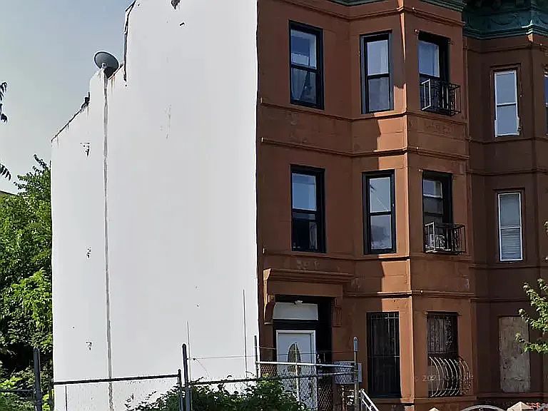 1st image of 1792 Saint Johns Pl