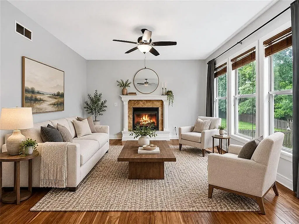 5 bed, 2787 sqft, $2,900 — Photo 2