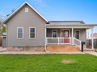 836 W 8th St, Appleton, WI 54914