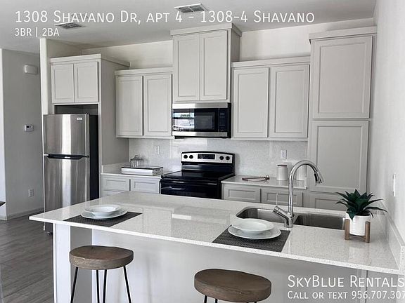 3rd image of 1308 Shavano Dr #4