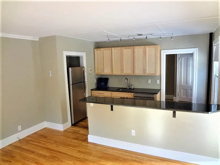 55 William St #2 — Photo 4