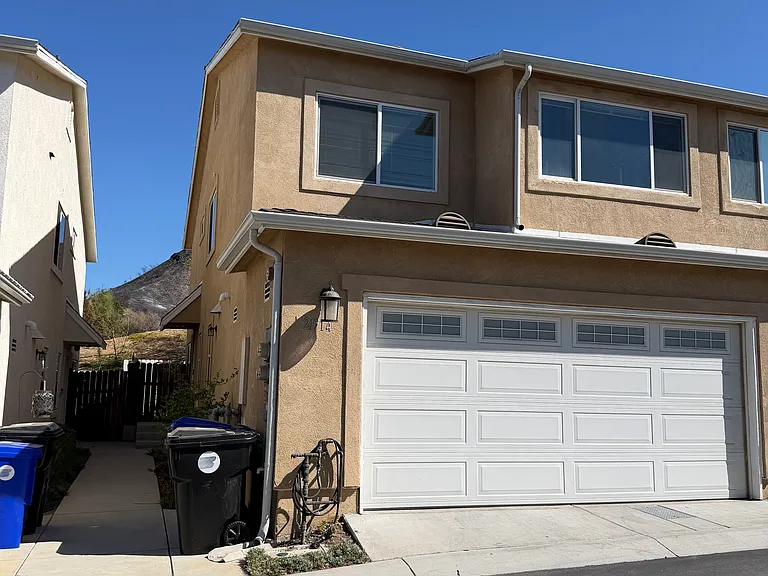21714 Doss Pl — Photo 1