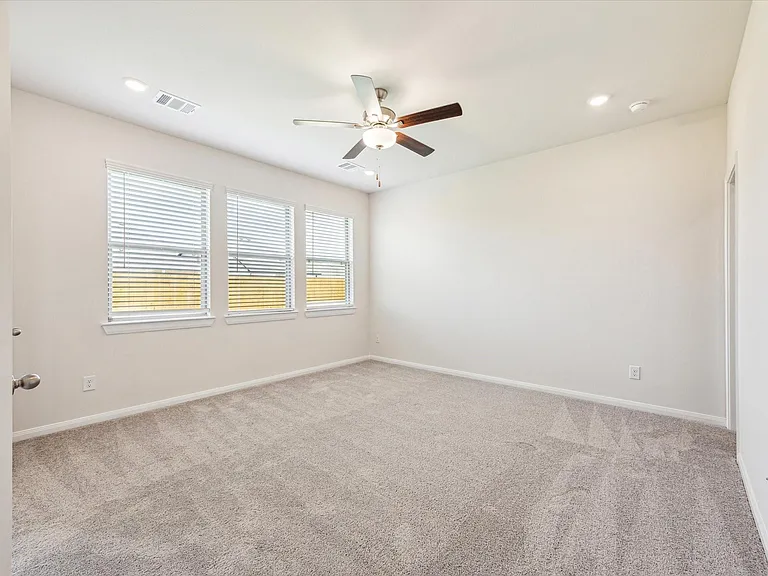 21610 Cypress Maple Dr — Photo 6
