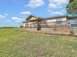 19802 E 1070th Rd, Elk City, OK 73644