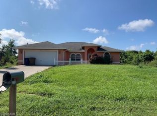 3203 25th St SW, Lehigh Acres, FL 33976