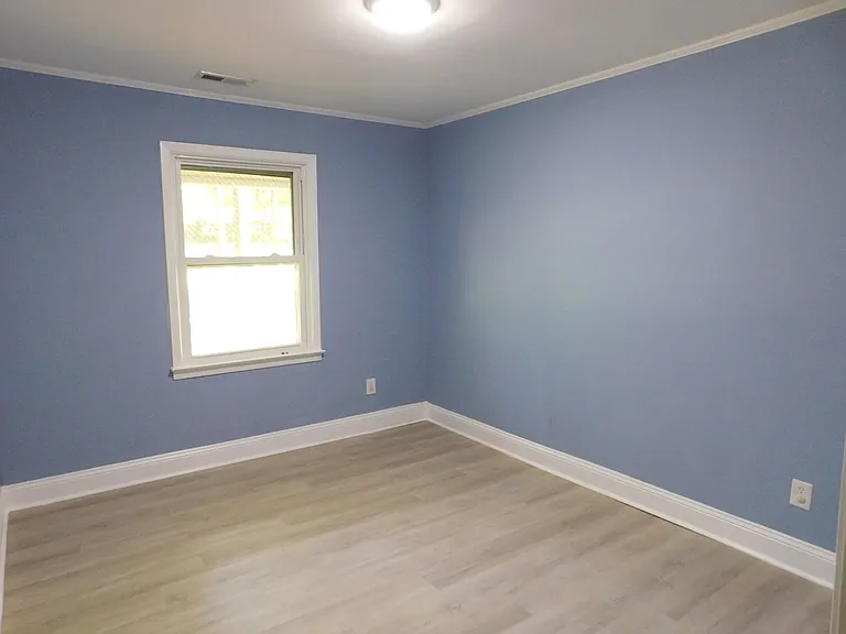4925 Morton Rd — Photo 22