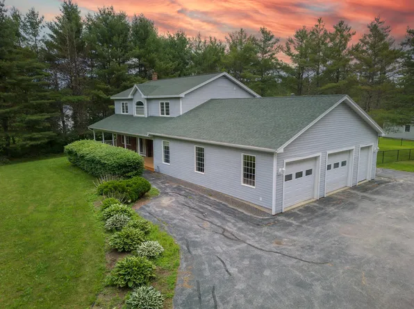 201 Sawyer Road, Hampden, ME 04444
