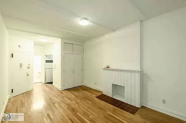 Rented by Metropolitan Property Group | media 2