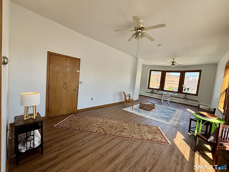 68 E Main St #FRONT — Photo 8