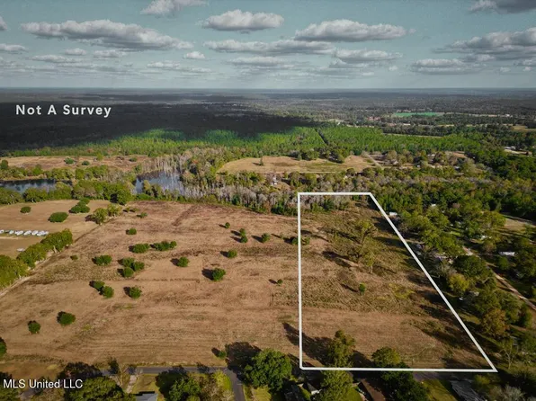 LOT 2 Spruce St, Poplarville, MS 39470