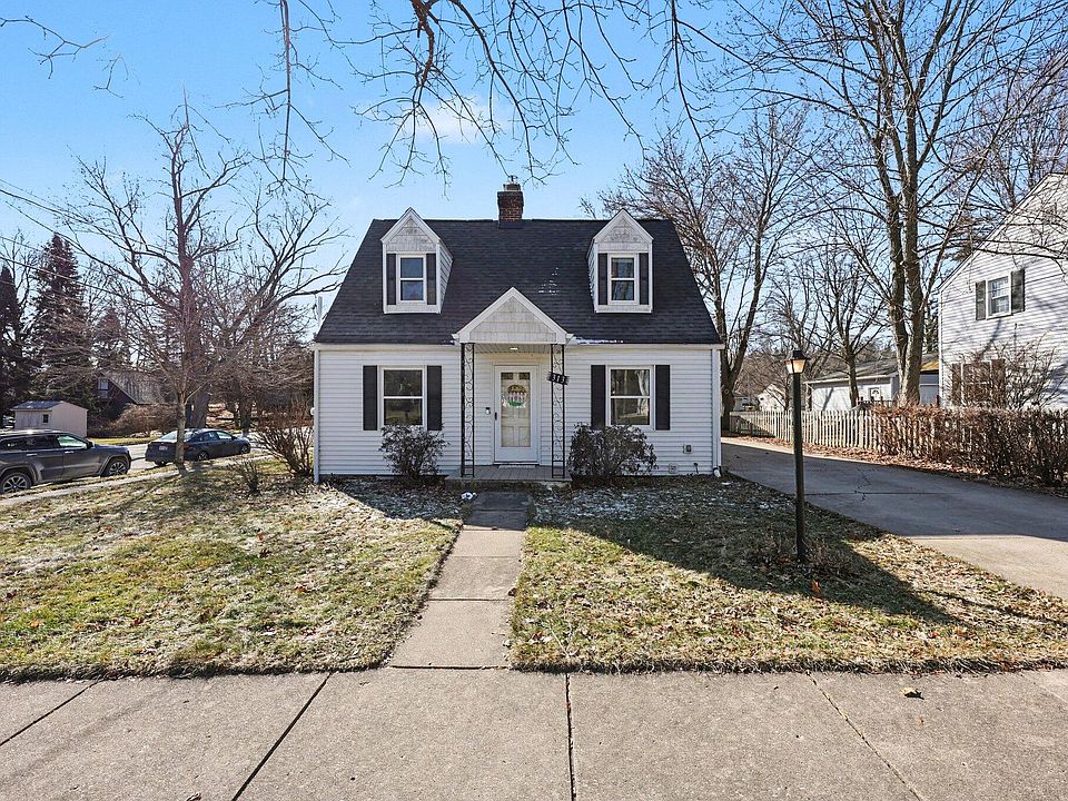 1st image of 313 Territorial Rd